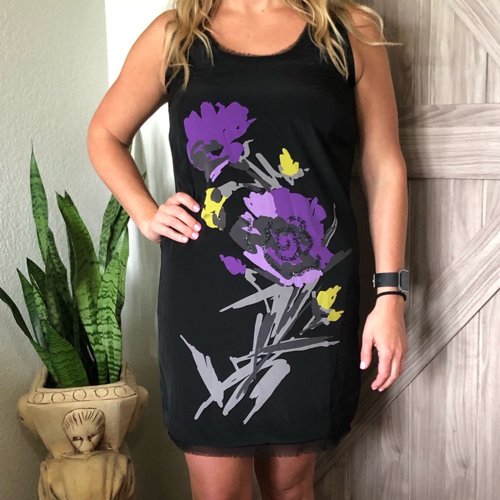 Sleeveless dress